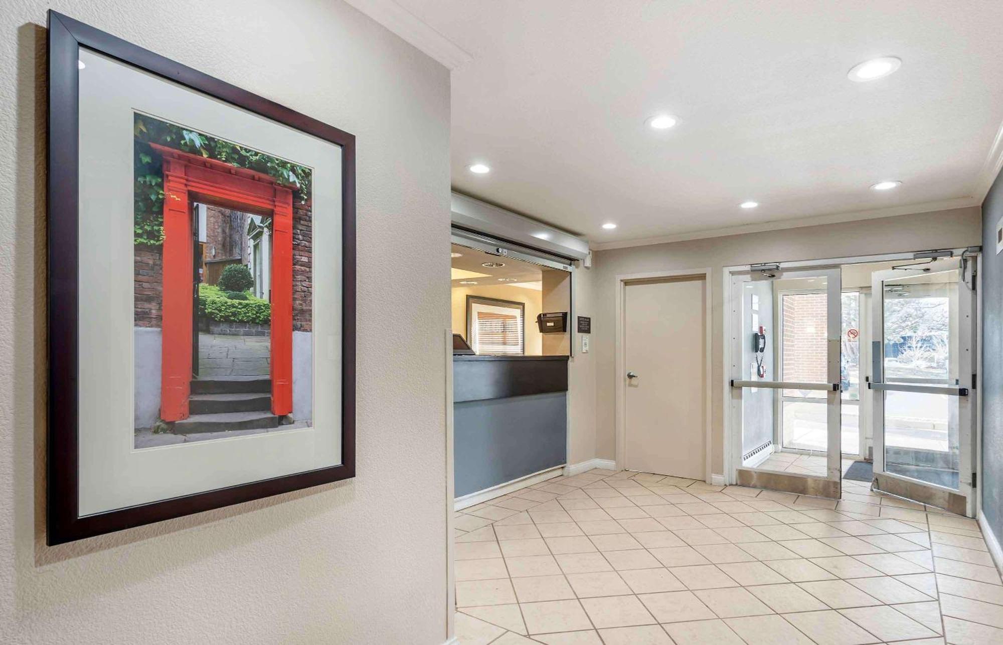 Extended Stay America Select Suites - Chicago - Westmont - Oak Brook Dış mekan fotoğraf