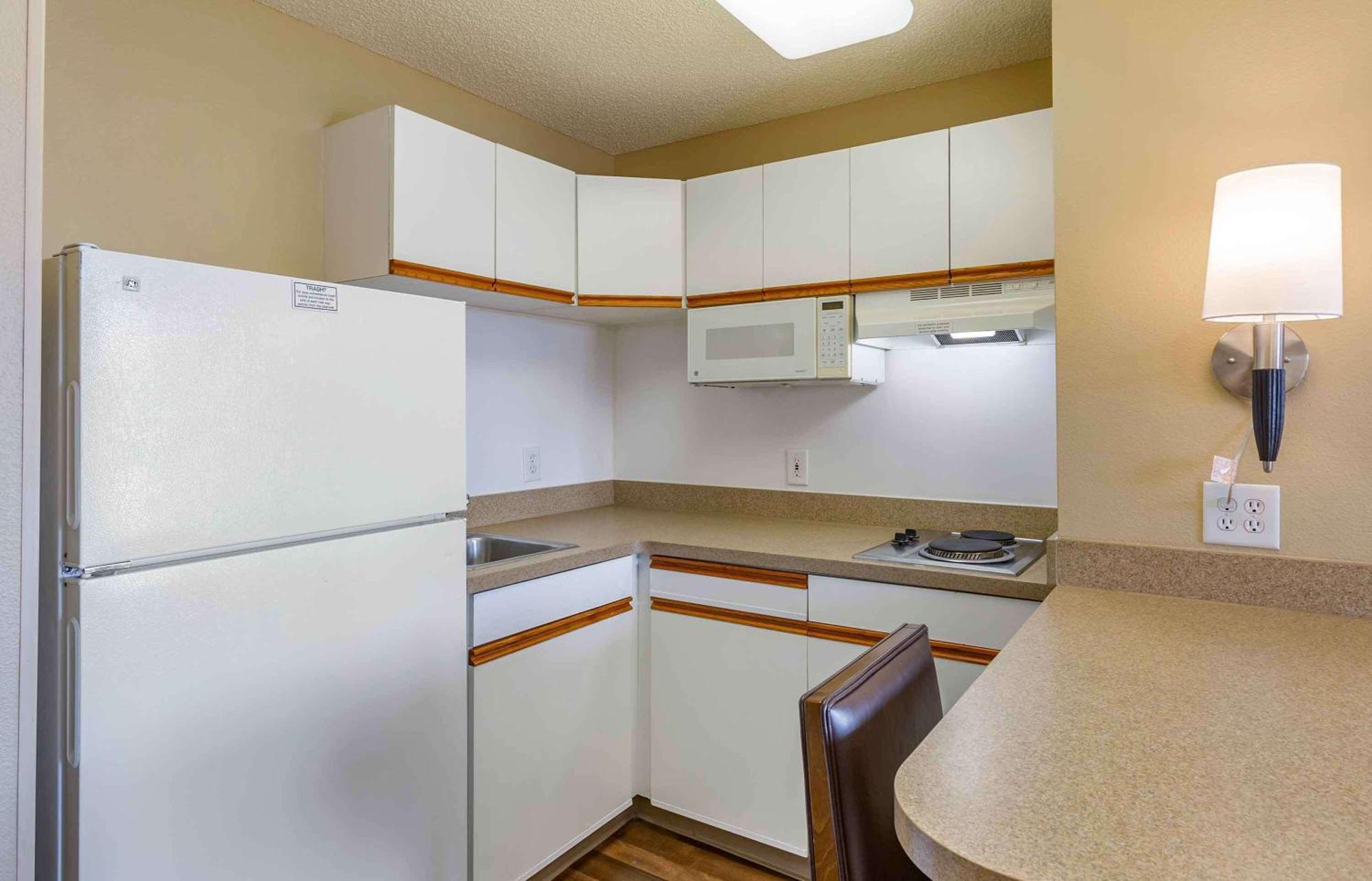 Extended Stay America Select Suites - Chicago - Westmont - Oak Brook Dış mekan fotoğraf