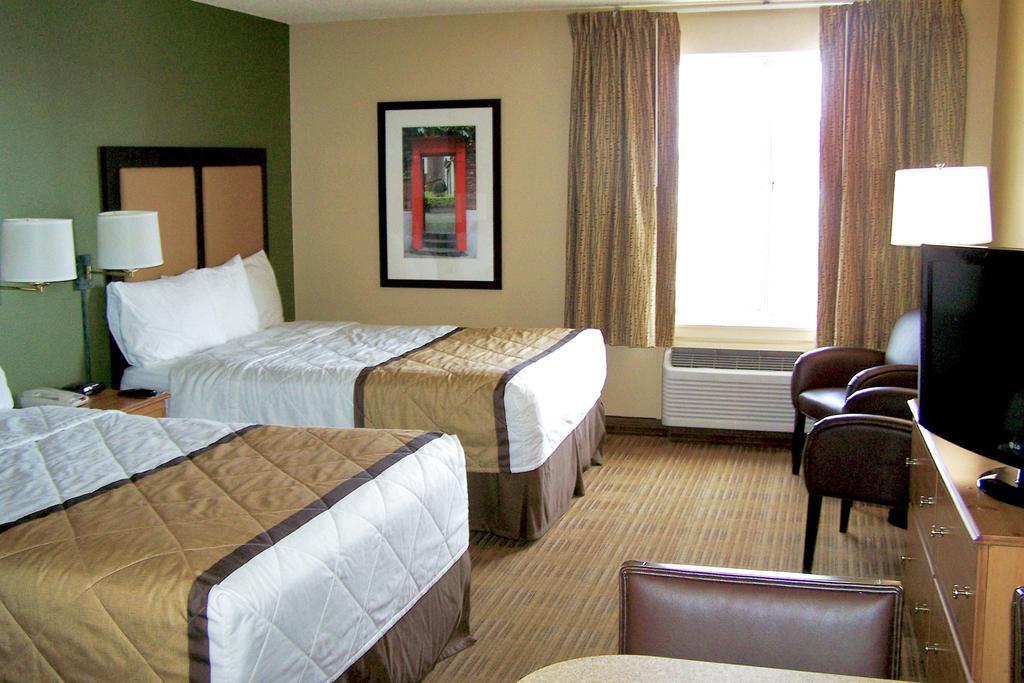Extended Stay America Select Suites - Chicago - Westmont - Oak Brook Dış mekan fotoğraf