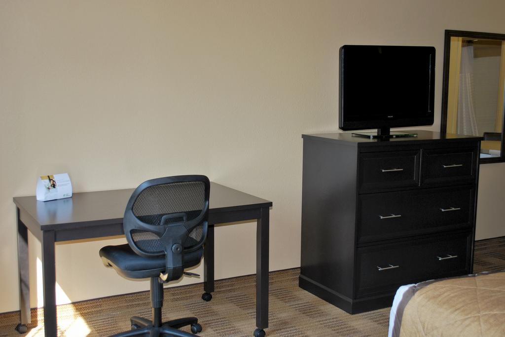 Extended Stay America Select Suites - Chicago - Westmont - Oak Brook Dış mekan fotoğraf