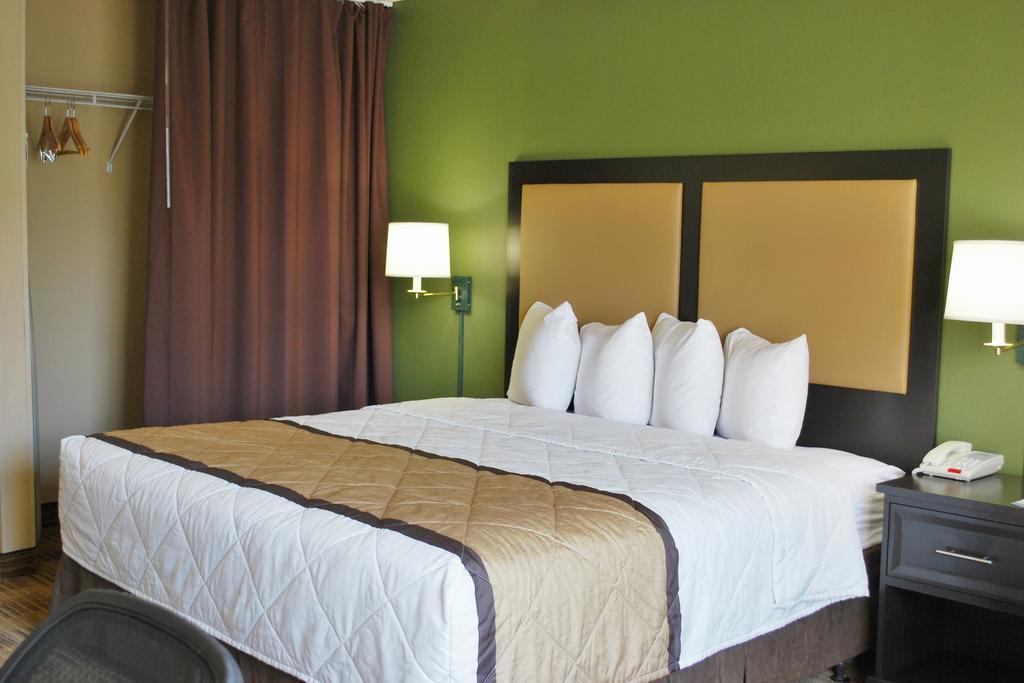 Extended Stay America Select Suites - Chicago - Westmont - Oak Brook Dış mekan fotoğraf