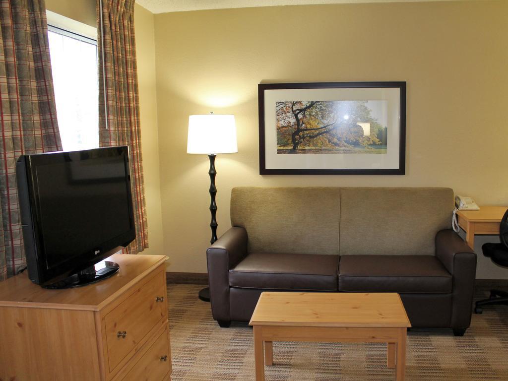 Extended Stay America Select Suites - Chicago - Westmont - Oak Brook Dış mekan fotoğraf